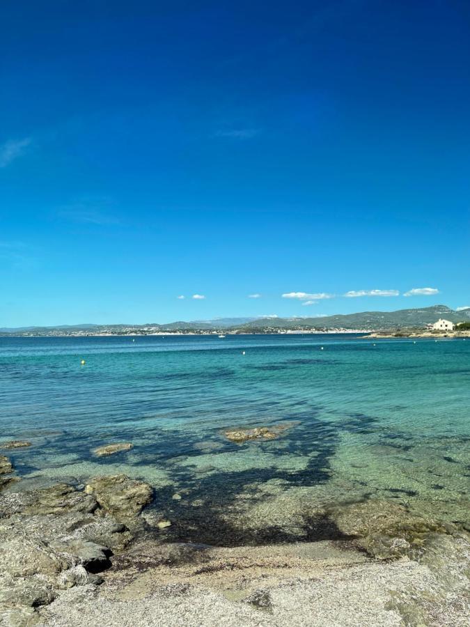 Un Coin De Paradis Six-Fours-les-Plages Esterno foto