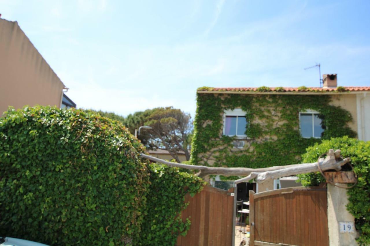 Un Coin De Paradis Six-Fours-les-Plages Esterno foto